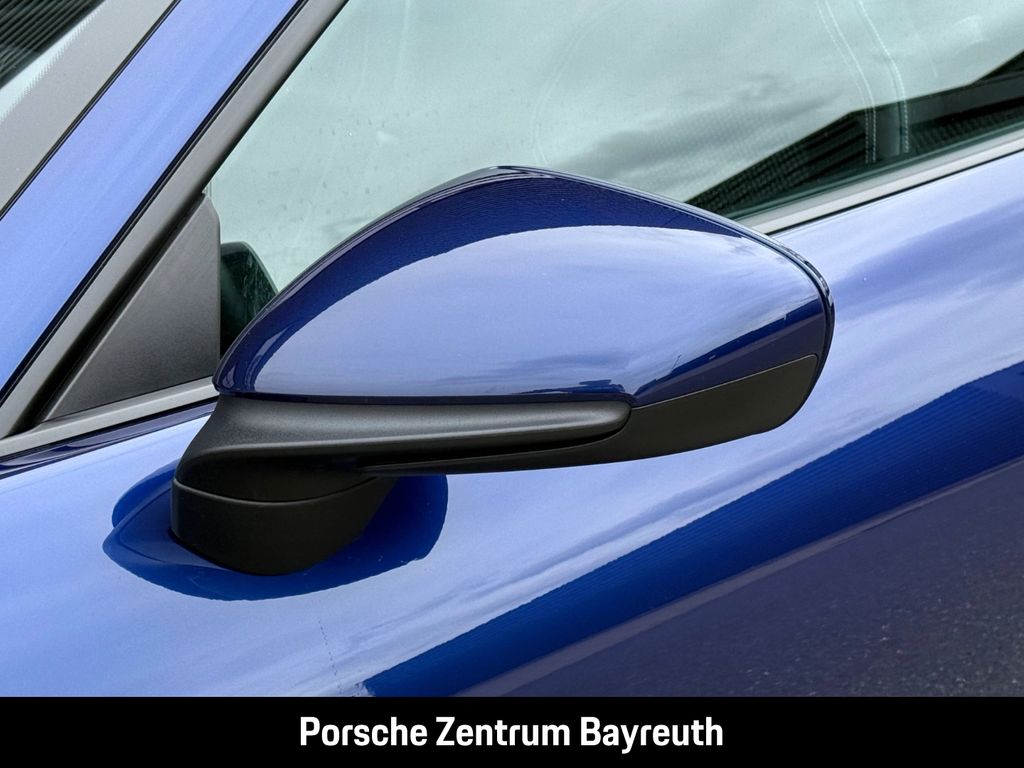 Porsche 992 2022