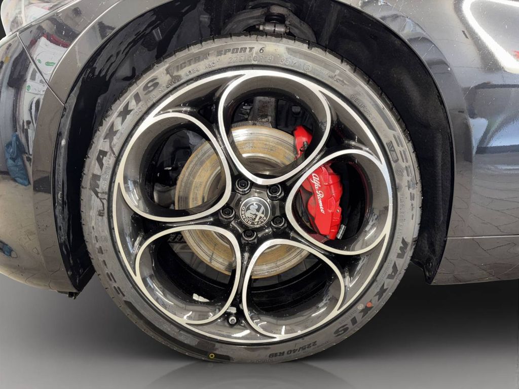 Alfa Romeo Giulia 2024