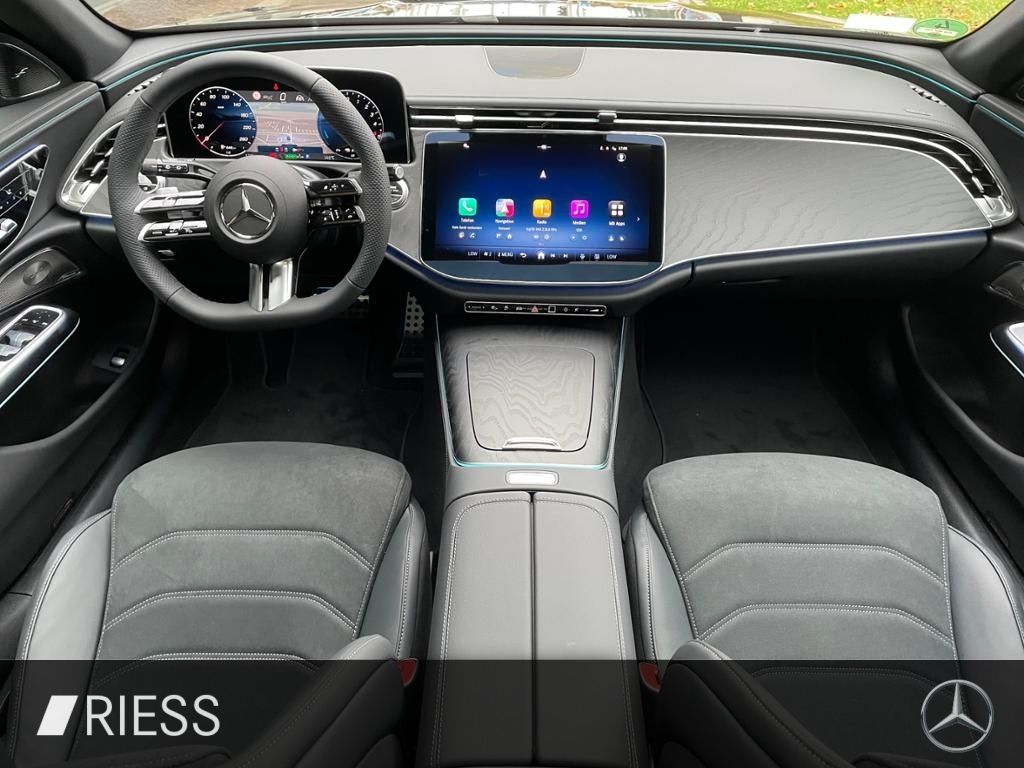 Mercedes-Benz E 300 2025