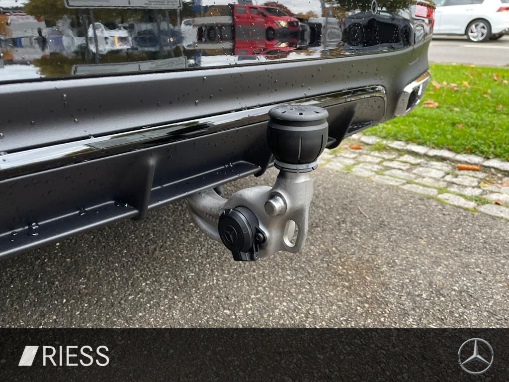 Mercedes-Benz E 300 2025