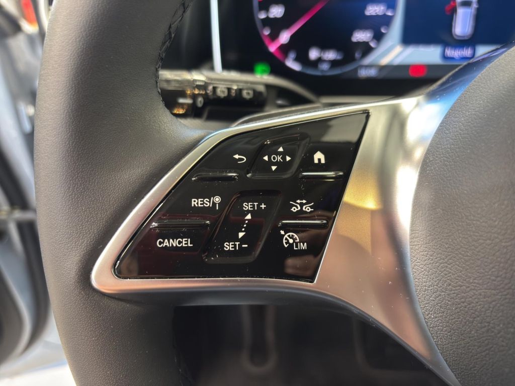 Mercedes-Benz C 200 2024