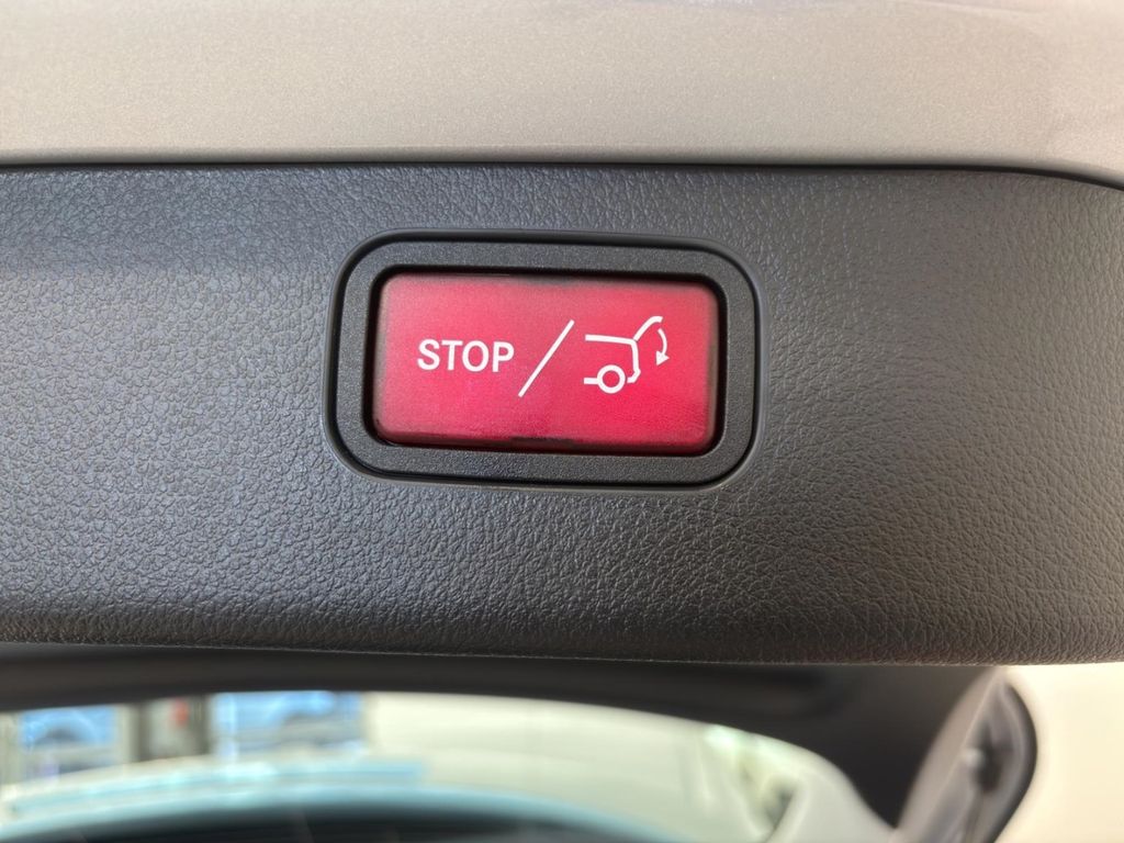 Mercedes-Benz C 200 2024