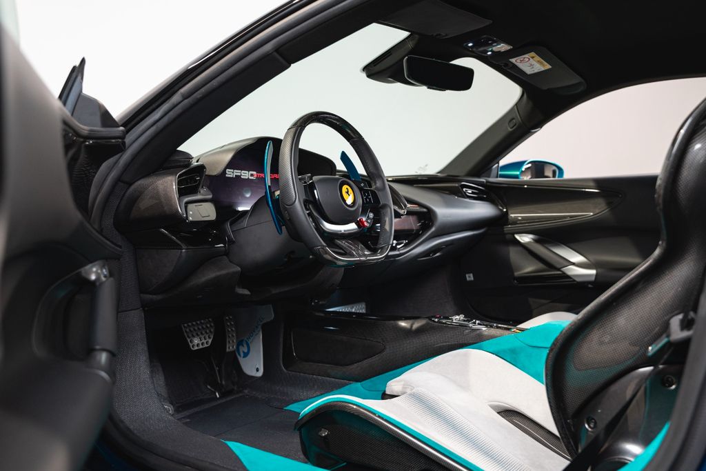 Ferrari SF90