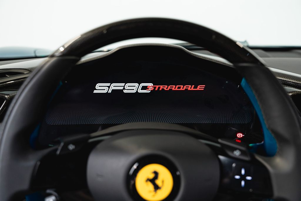 Ferrari SF90