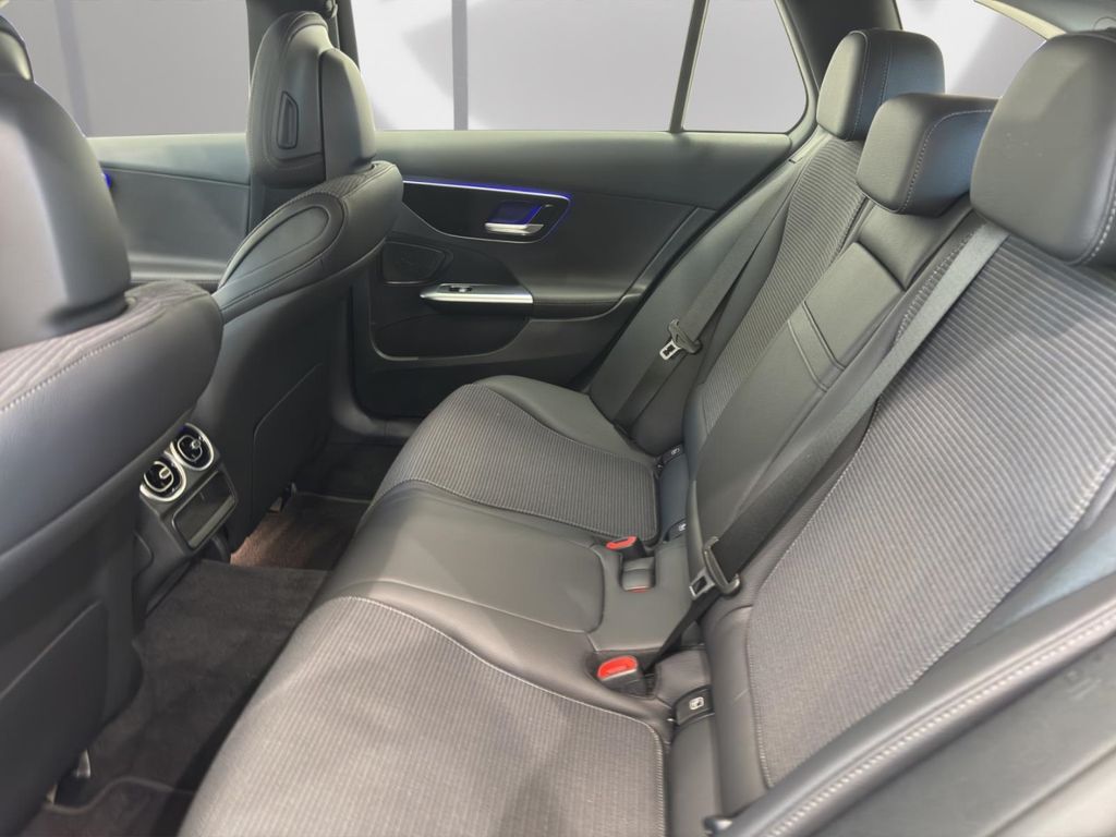 Mercedes-Benz C 200 2024