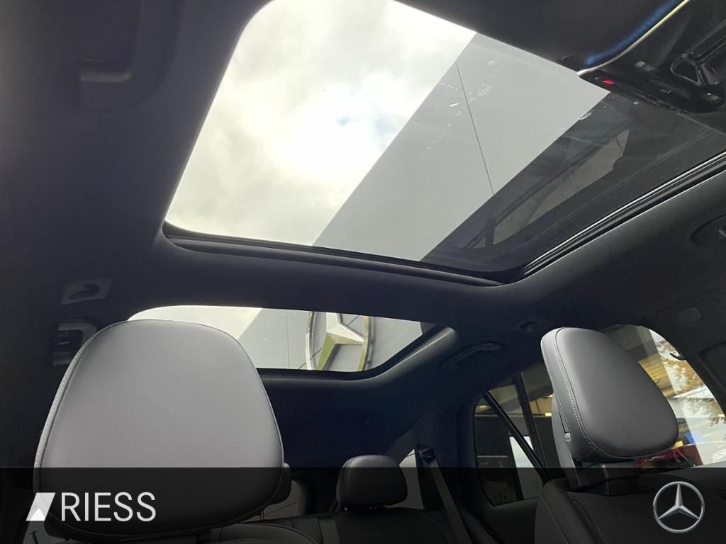Mercedes-Benz E 300 2025