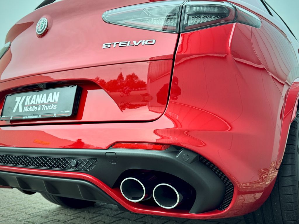 Alfa Romeo Stelvio 2024