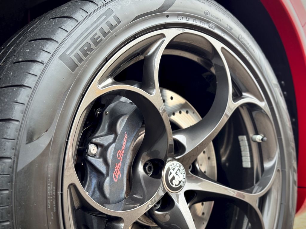 Alfa Romeo Stelvio 2024