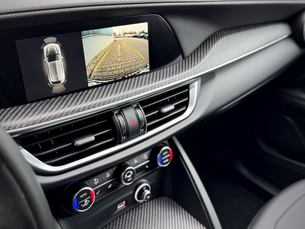 Alfa Romeo Stelvio 2024