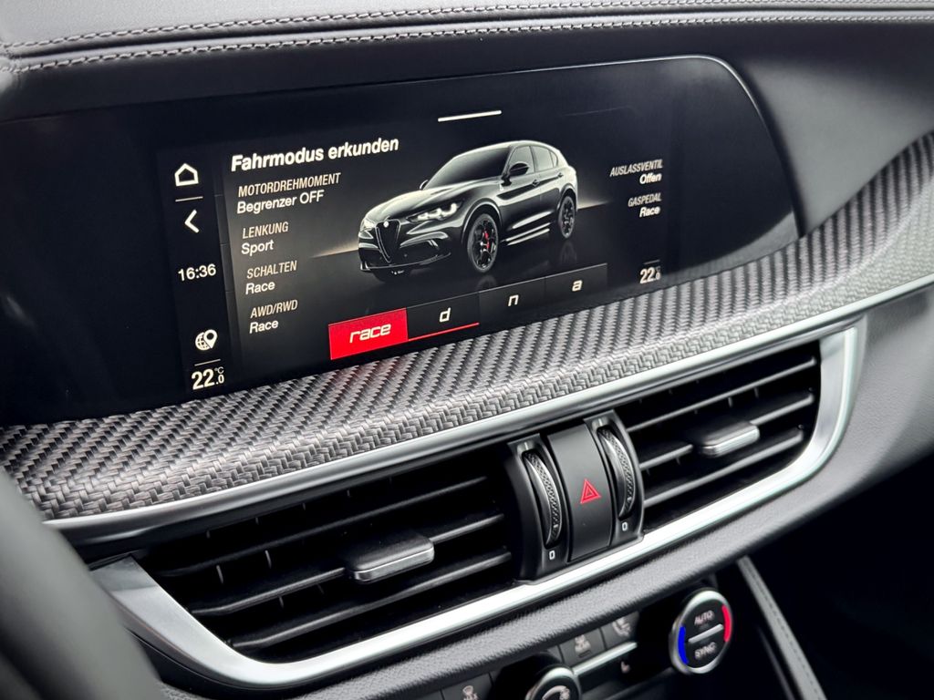 Alfa Romeo Stelvio 2024