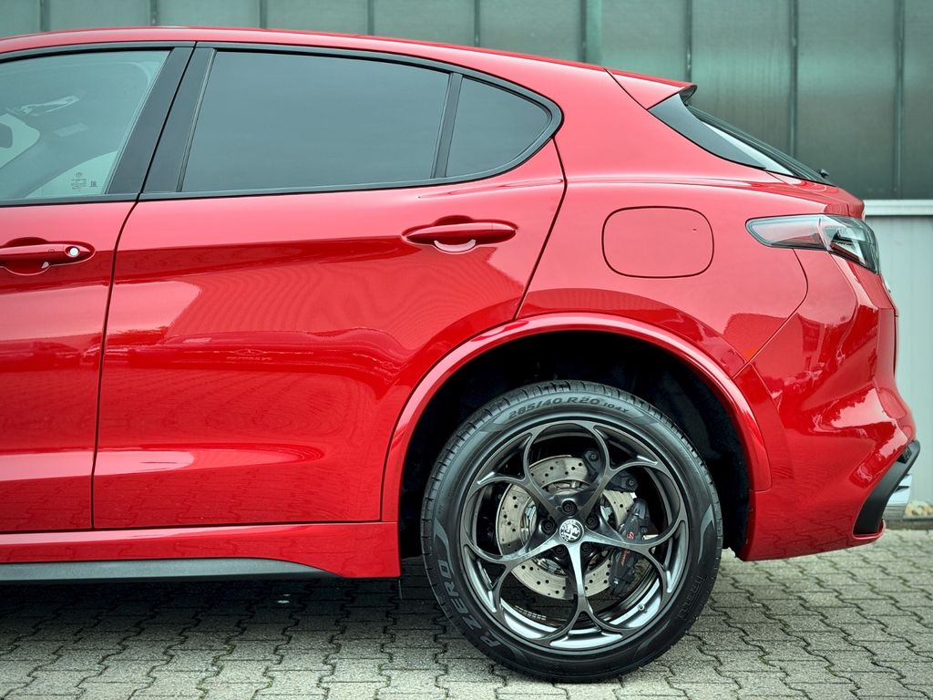 Alfa Romeo Stelvio 2024