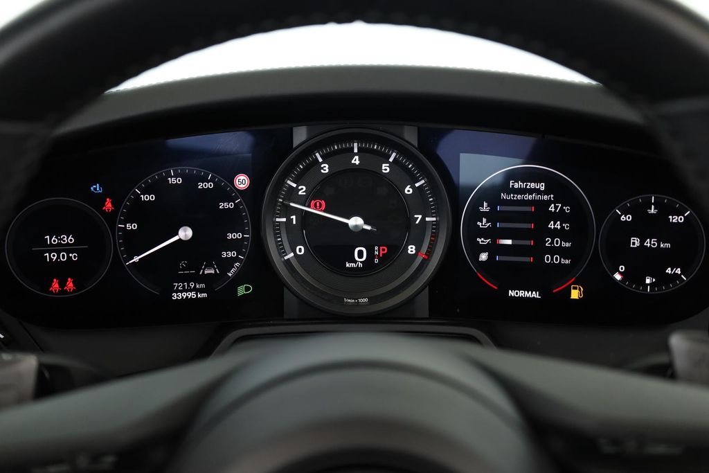 Porsche 992 2024