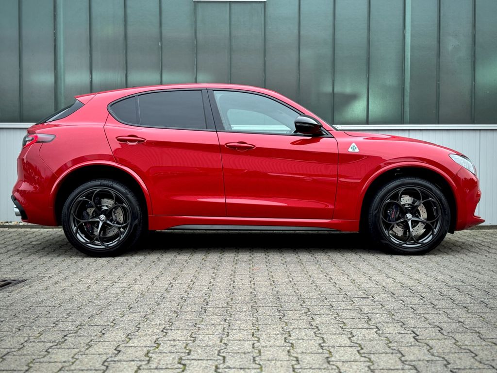 Alfa Romeo Stelvio 2024