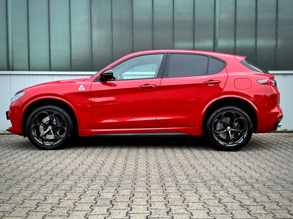 Alfa Romeo Stelvio 2024