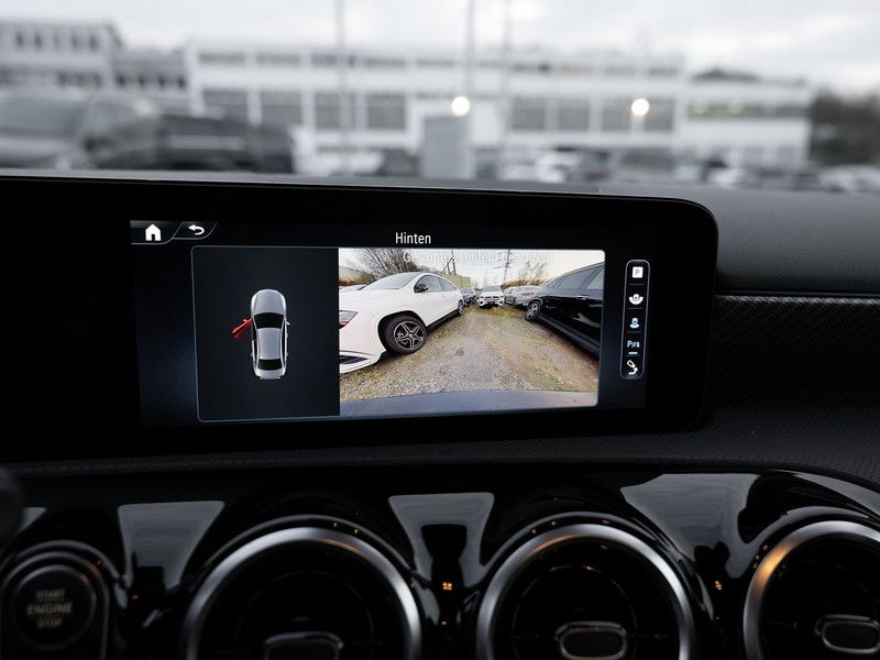 Mercedes-Benz A 180 2024