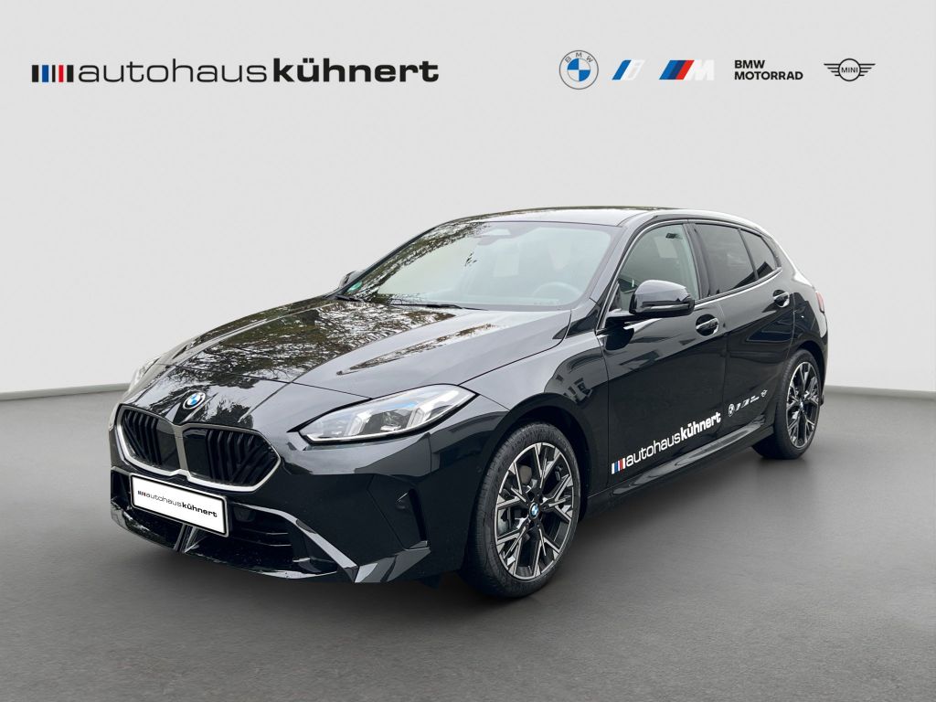 BMW 118 2025