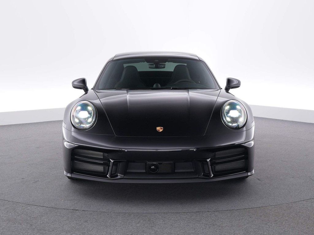 Porsche 992 2025