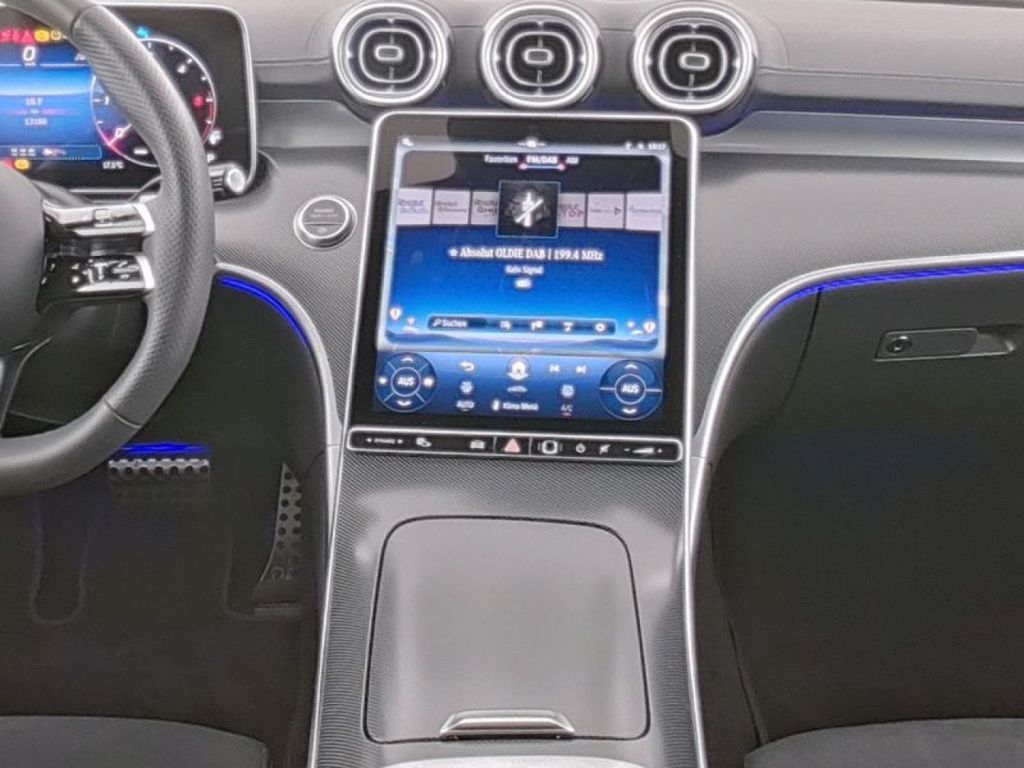 Mercedes-Benz C 300 2024