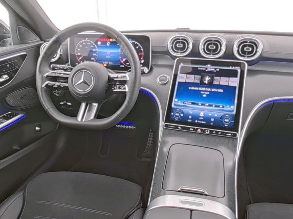 Mercedes-Benz C 300 2024