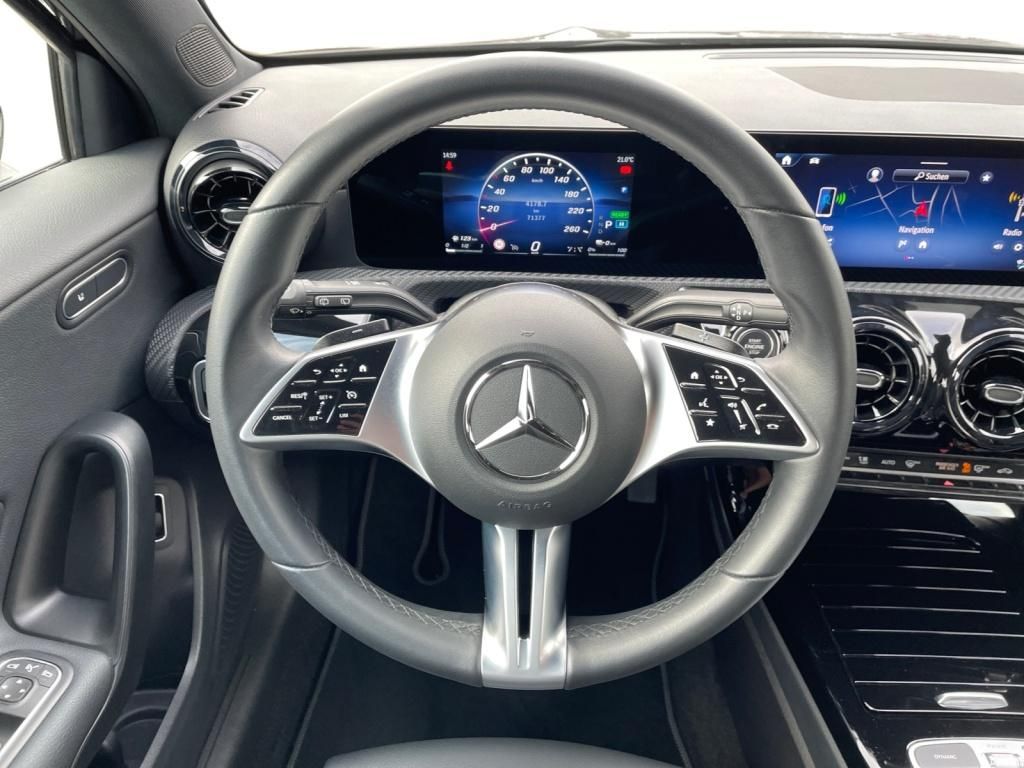 Mercedes-Benz A 250 2023