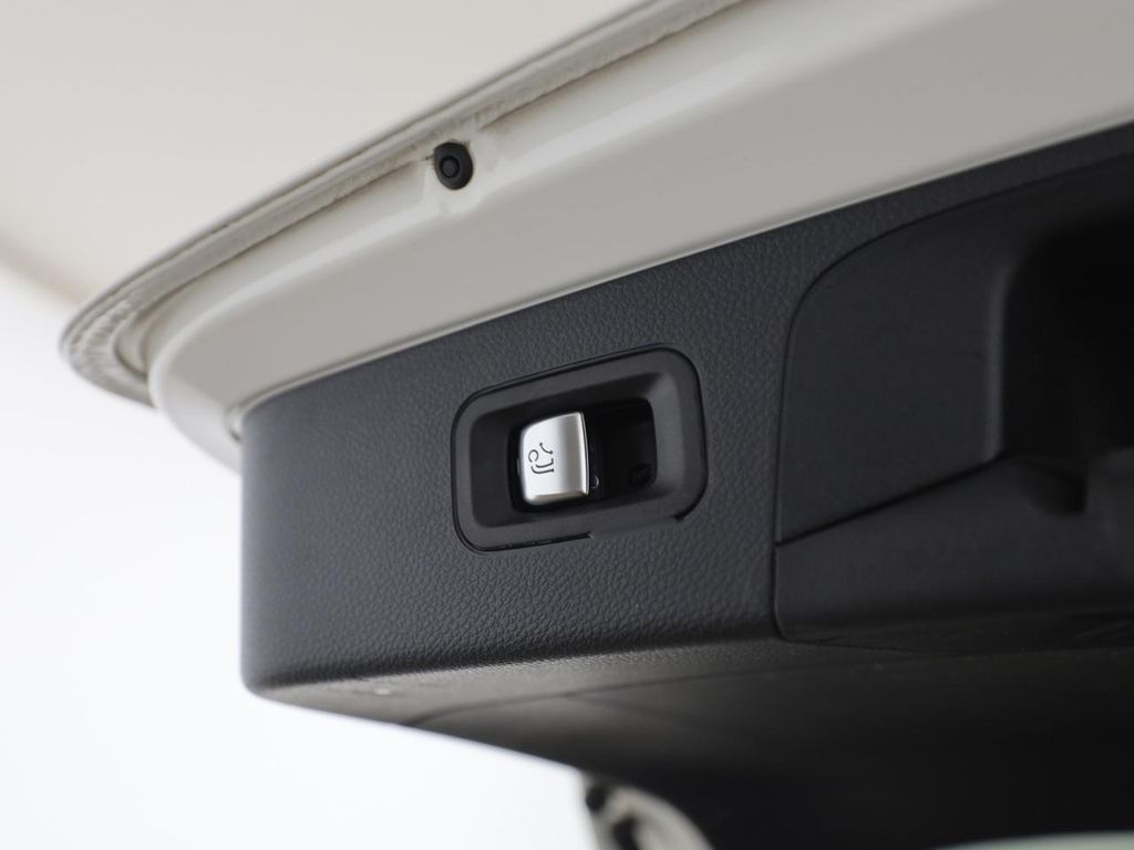 Mercedes-Benz GLC 300 2021