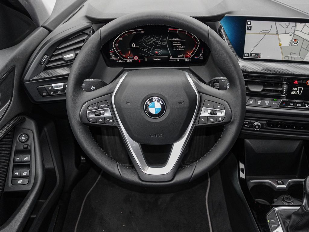 BMW 118 2022