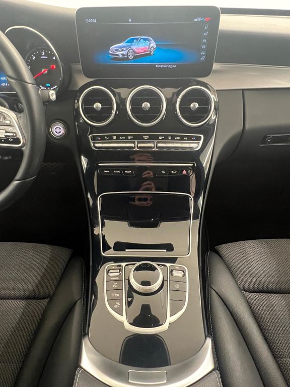 Mercedes-Benz C 300 2020