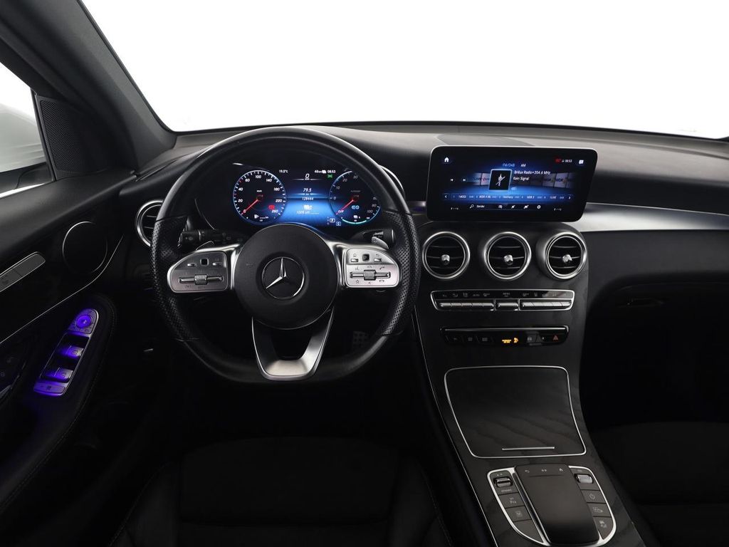Mercedes-Benz GLC 300 2021
