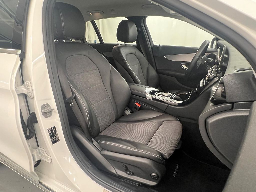 Mercedes-Benz C 300 2020