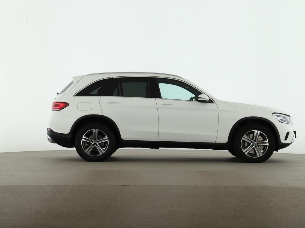 Mercedes-Benz GLC 300 2021