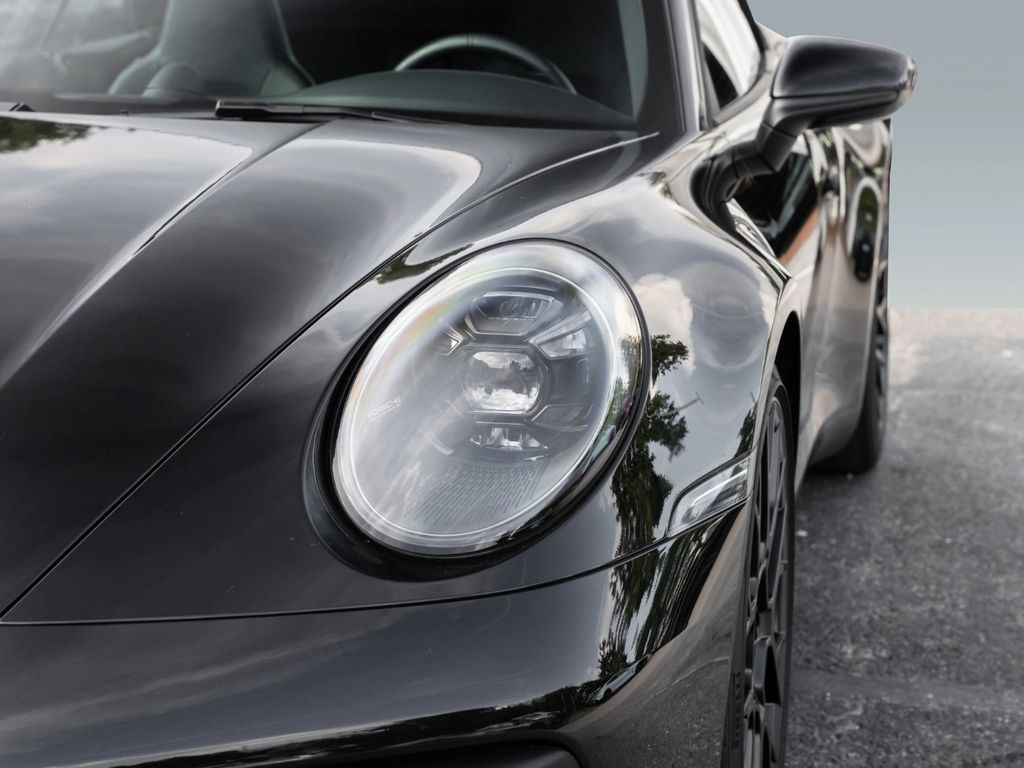 Porsche 992 2024
