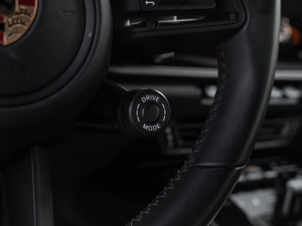 Porsche 992 2024