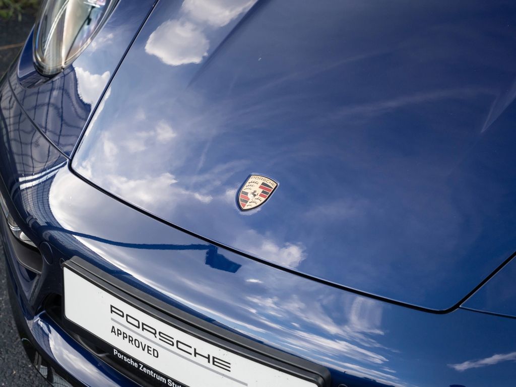 Porsche 992 2024
