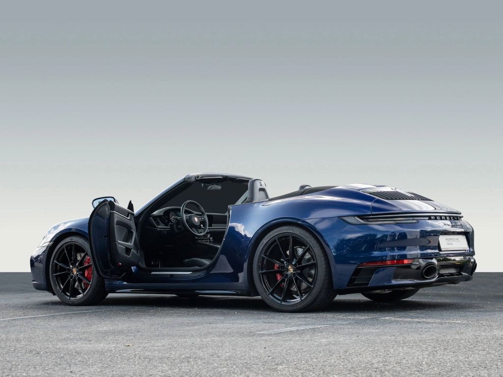 Porsche 992 2024