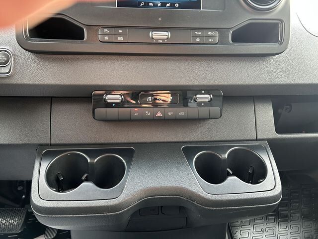 Mercedes-Benz Sprinter 2023