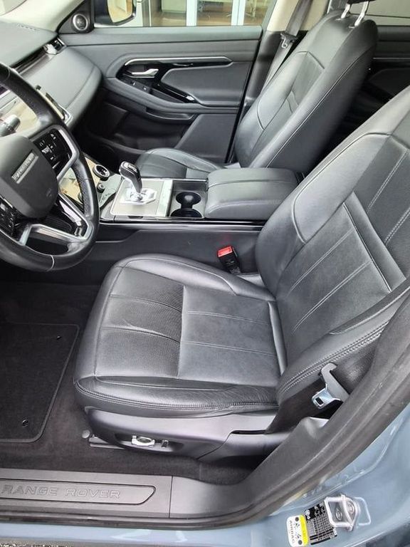 Land Rover Range Rover Evoque 2021