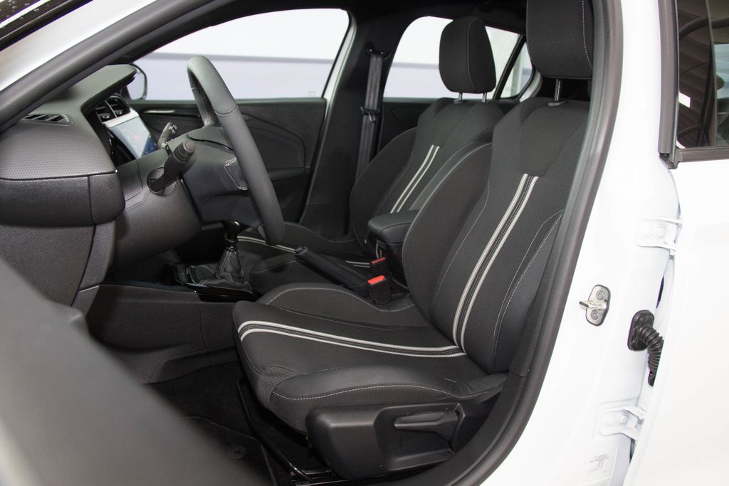 Opel Corsa 2024