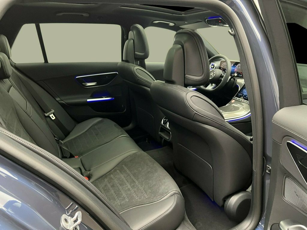 Mercedes-Benz C 200 2025