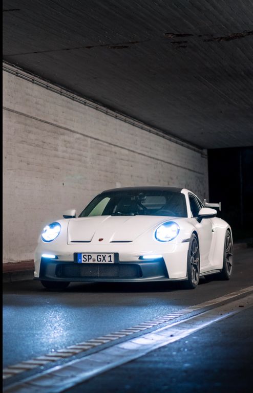 Porsche 992 2023