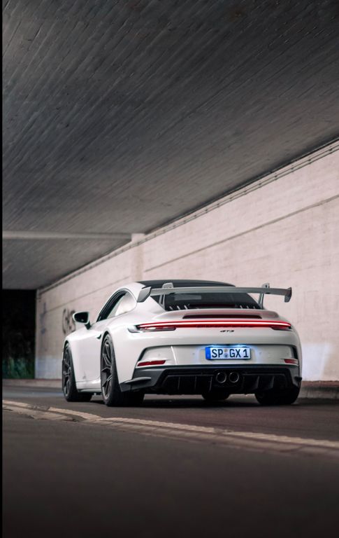 Porsche 992 2023