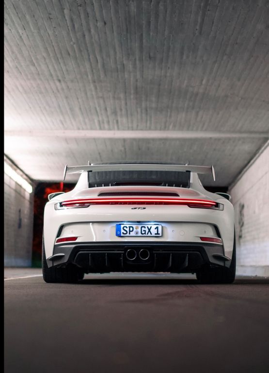Porsche 992 2023