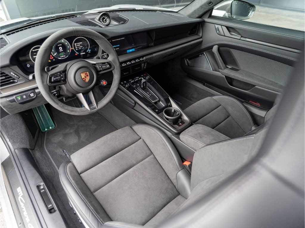 Porsche 992