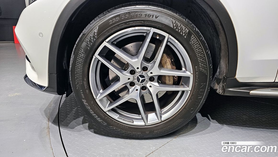 Mercedes-Benz GLC-Class 2018