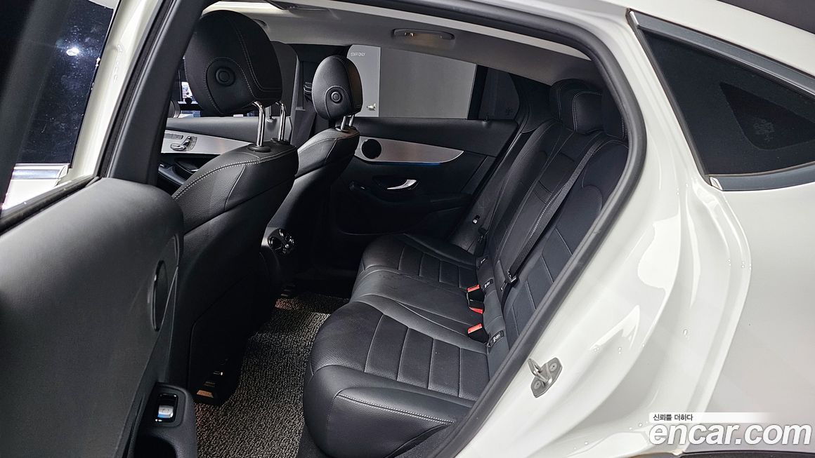 Mercedes-Benz GLC-Class 2018