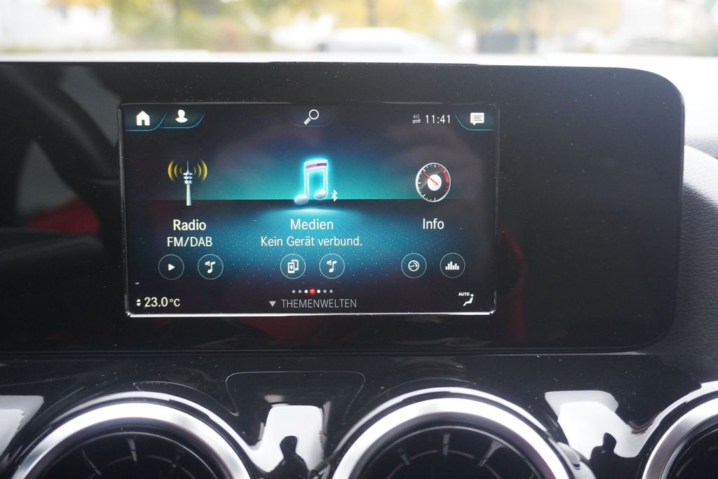 Mercedes-Benz B 200 2020