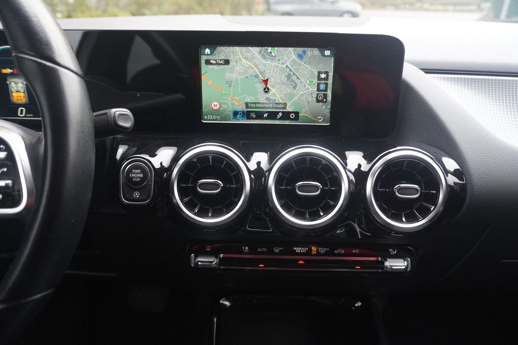 Mercedes-Benz B 200 2020