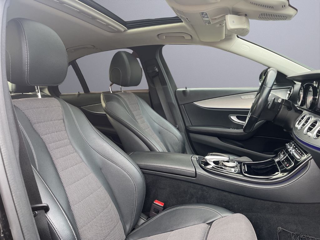 Mercedes-Benz E 220 2019