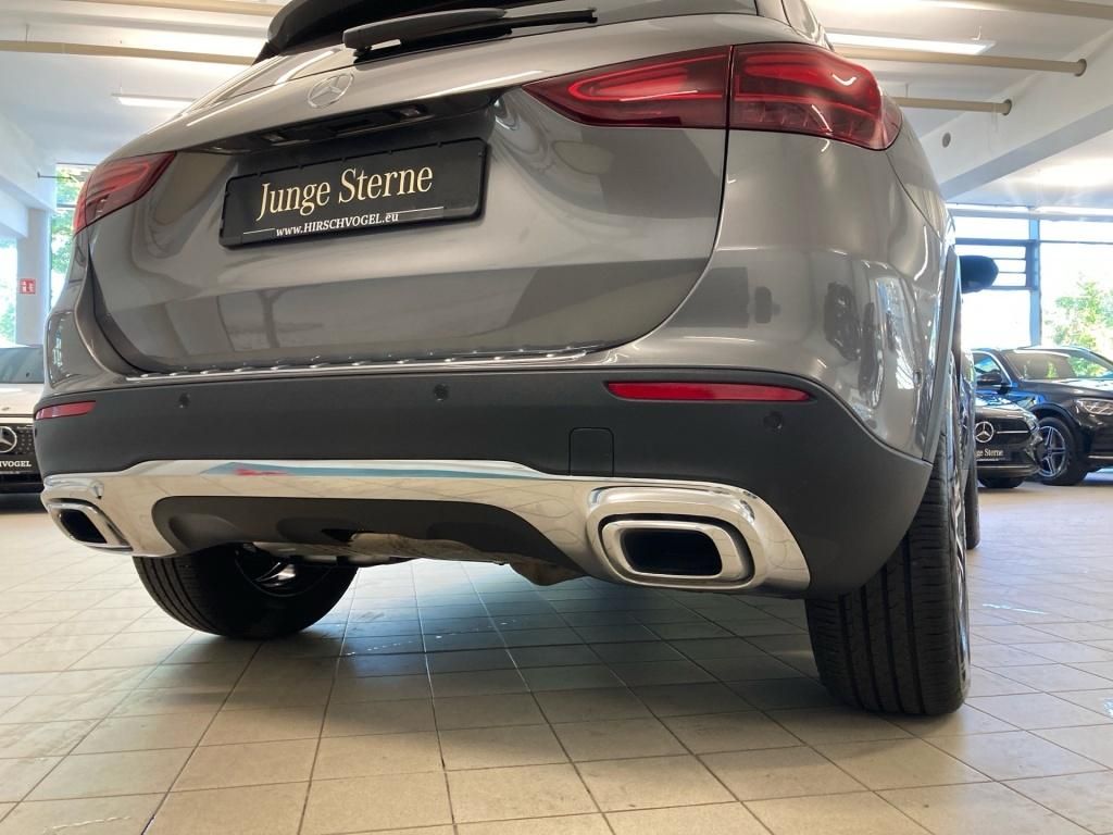 Mercedes-Benz GLA 180 2025