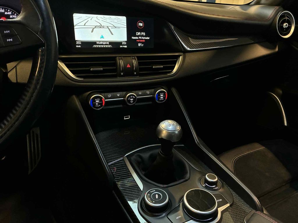 Alfa Romeo Giulia 2017