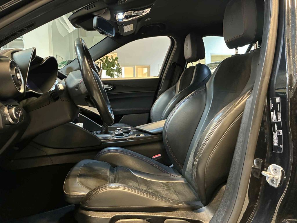 Alfa Romeo Giulia 2017